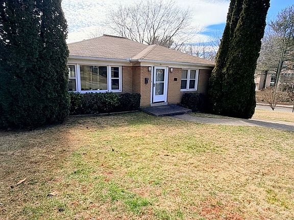 3rd image of 15 Hildebrand St