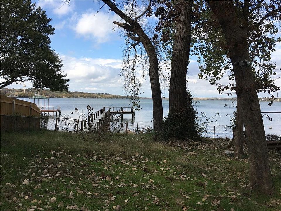 2nd image of 113 Marina View Ct