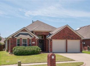 6404 Lake View Ln, Sachse, TX 75048