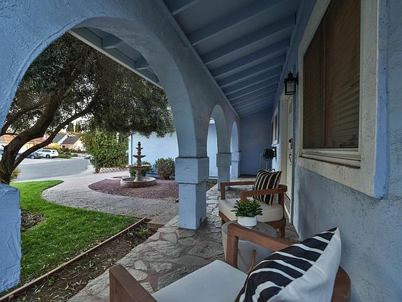 3rd image of 109 Juneberry Ct