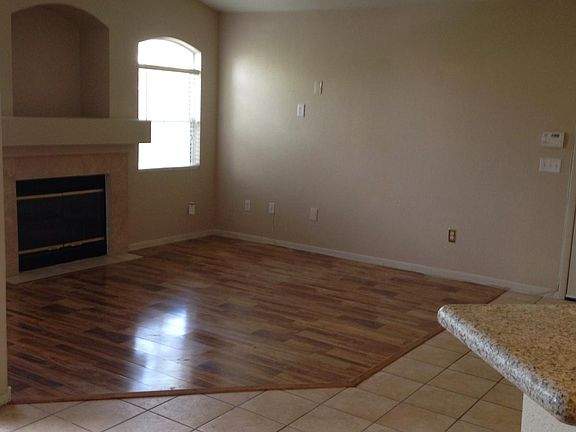 3rd image of 5415 W Harmon Ave Unit 2171
