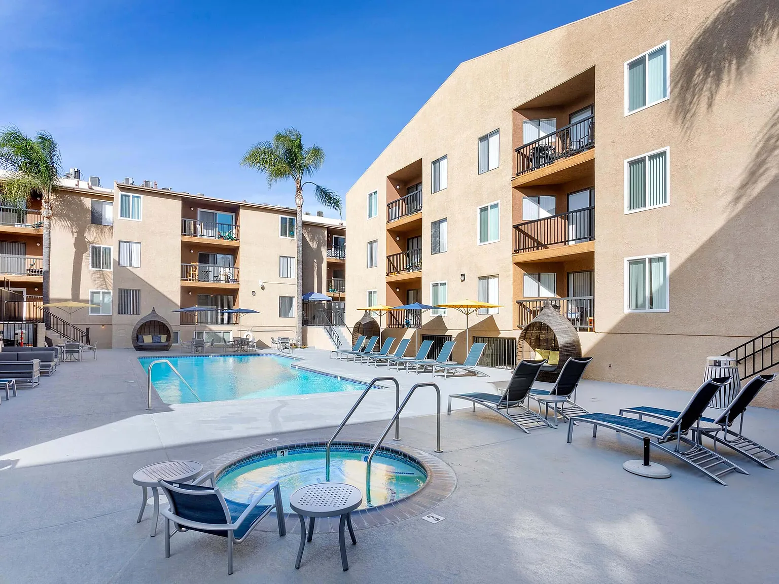 Lassen Village Apartments — Photo 2