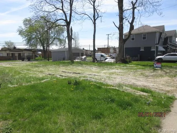 247 Polk Ave, River Rouge, MI 48218