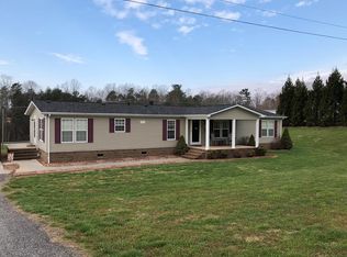 411 McGlamery Rd, Wilkesboro, NC 28697