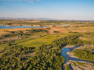 65 River Bottom Rd, Kinnear, WY 82516
