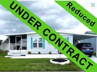 969 Cayman E, Venice, FL 34285