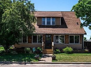41 S 8th St, Barron, WI 54812