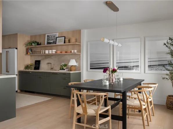 1947 Sundance Ln, Costa Mesa, CA 92627