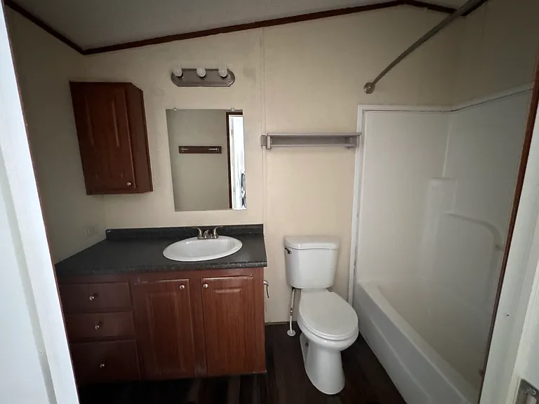 386 E Saunders Rd — Photo 6