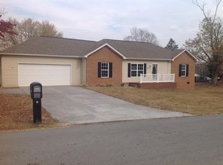 802 W Elmwood St, Jefferson City, TN 37760