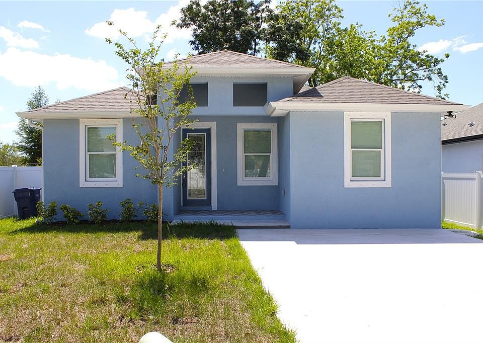 1st image of 9302 N 18th St