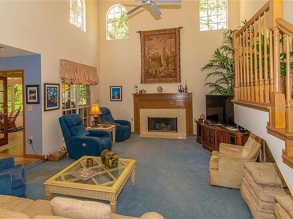 3rd image of 677 Adriane Park Cir