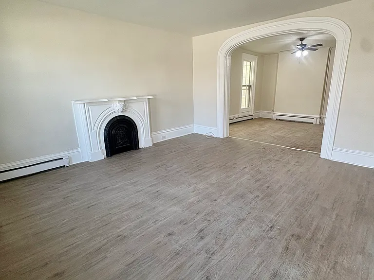 296 Saratoga St #1 — Photo 1