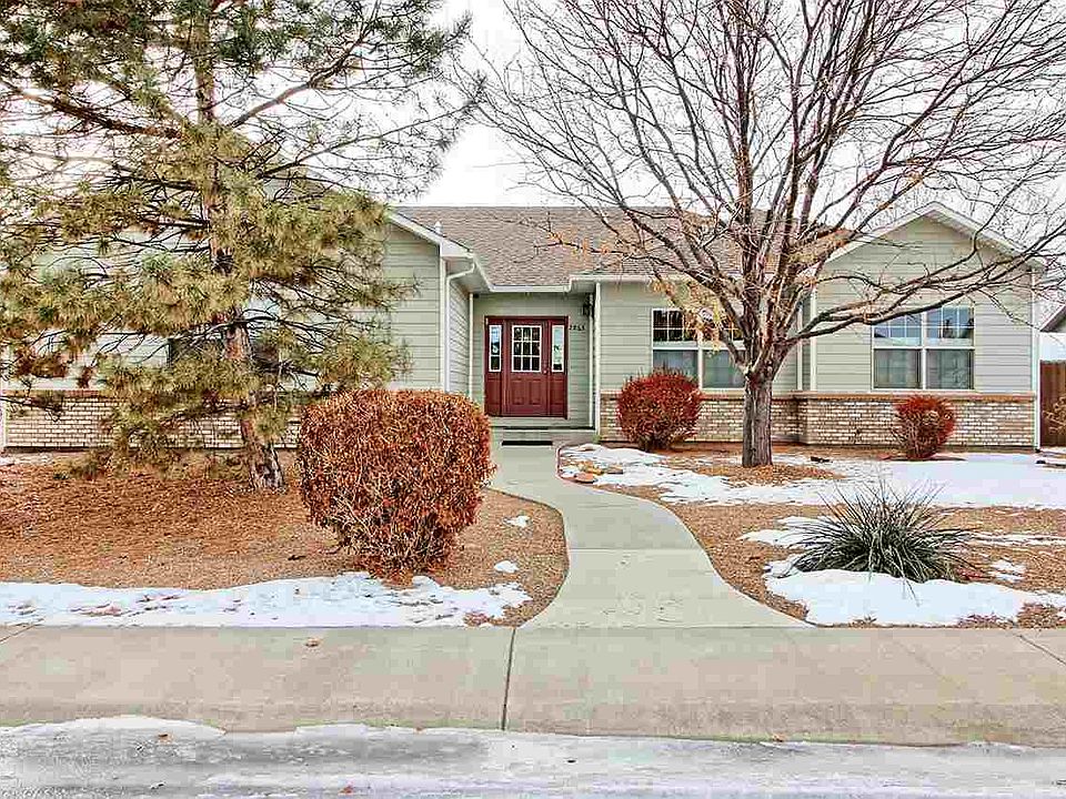 1st image of 2863 Vista Mar Dr