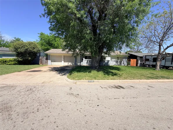 7713 Noreast Dr, North Richland Hills, TX 76180