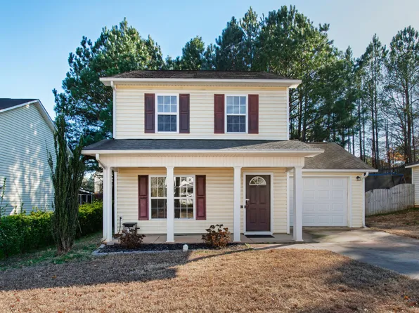 148 Randolph Dr, Clayton, NC 27520