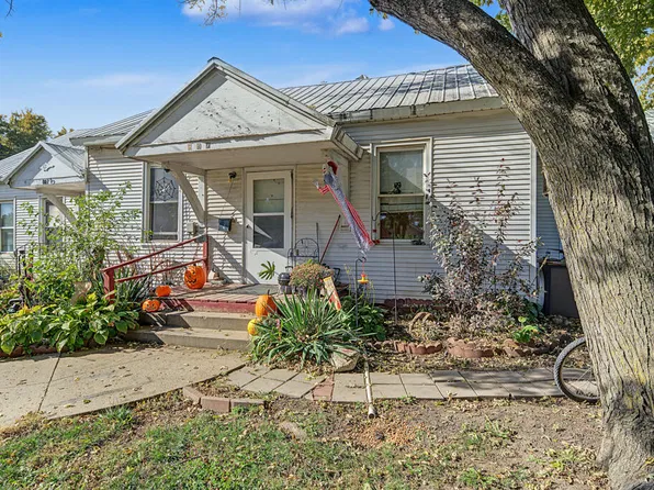 807 S Jefferson Way, Indianola, IA 50125