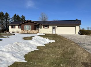 N6755 County Road G St, Saint Cloud, WI 53079