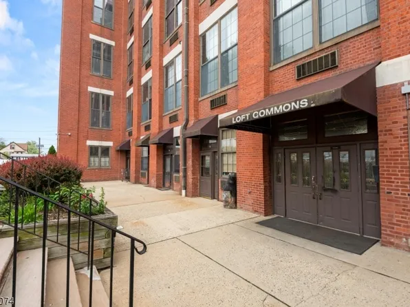 366 Trenton Ave #5F, Paterson City, NJ 07503