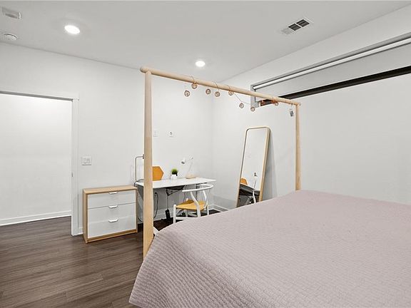 5th image of 4361 S Congress Ave Unit 225