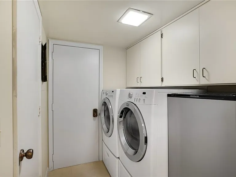 1815 Mooringline Dr #1D — Photo 25