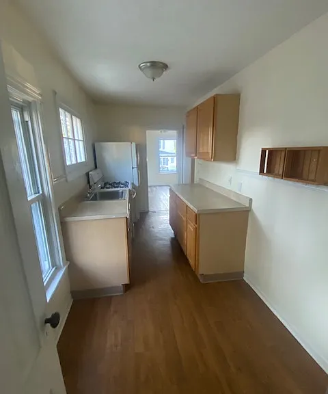 28 Dewey Ave #2 — Photo 5