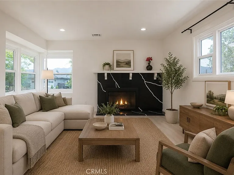 3511 Paraiso Way — Photo 8