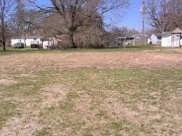 511 N 2nd St, Oneill, NE 68763