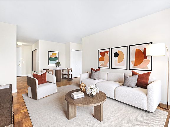 4th image of 111 W 67th St APT 34B