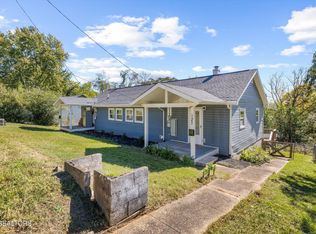 125 Hamilton Cir, Oak Ridge, TN 37830