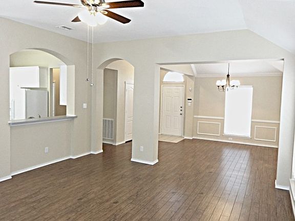 4th image of 3021 Avery Ln