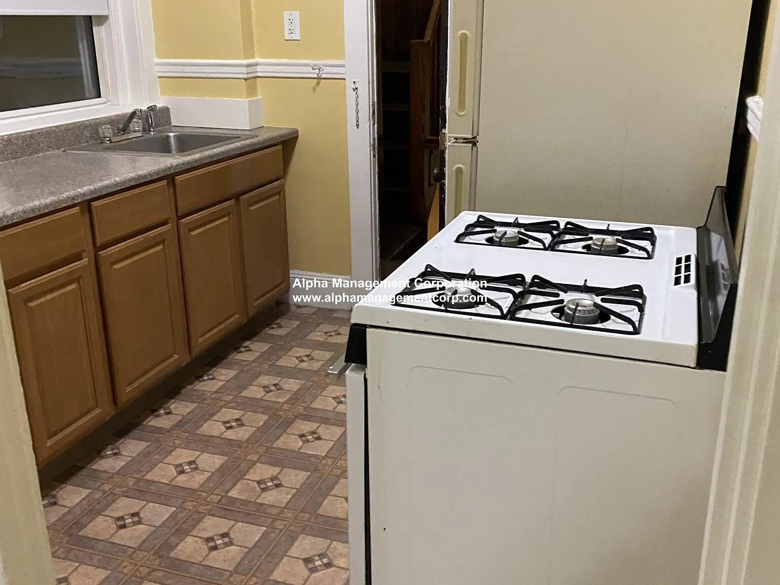 2 bed, $3,200 — Photo 2