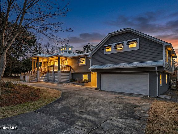 2nd image of 108 Deer Cove Road