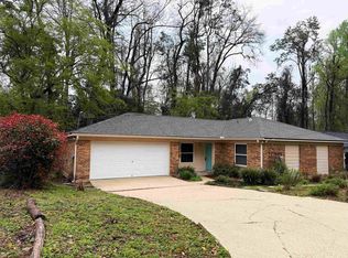 321 Stone House Rd, Tallahassee, FL 32301