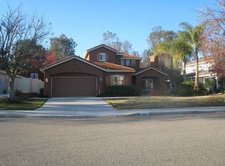 1661 Mission Meadows Dr, Oceanside, CA 92057