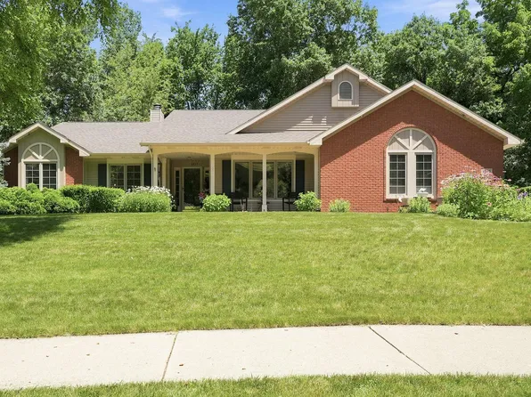 2815 Cliffwood Ln, Fort Wayne, IN 46825