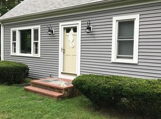 125 North St, Mattapoisett, MA 02739