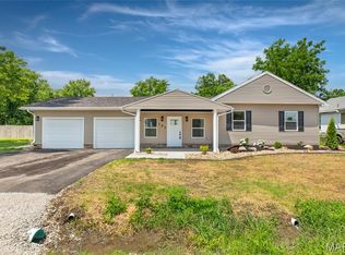 503 W Chestnut St, Gillespie, IL 62033