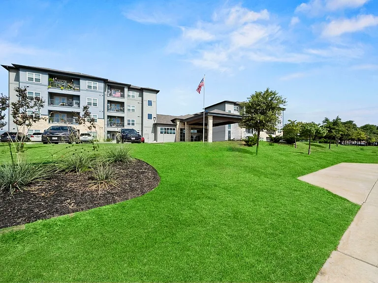 Inn at Westover Hills 55+ — Photo 10