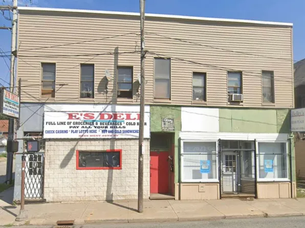 W. 25th 3259, 3259 W 25th St Unit 4, Cleveland, OH 44109