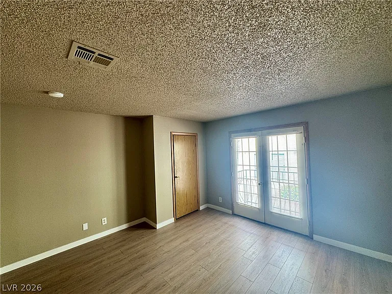 7048 Burcot Ave #50 — Photo 15