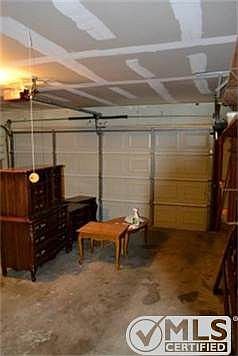 5th image of 601 Michael Dr