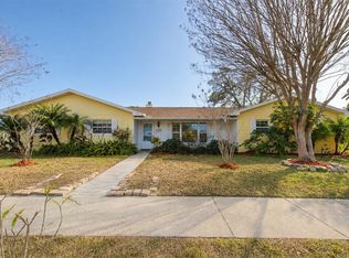 13400 91st Ave, Seminole, FL 33776