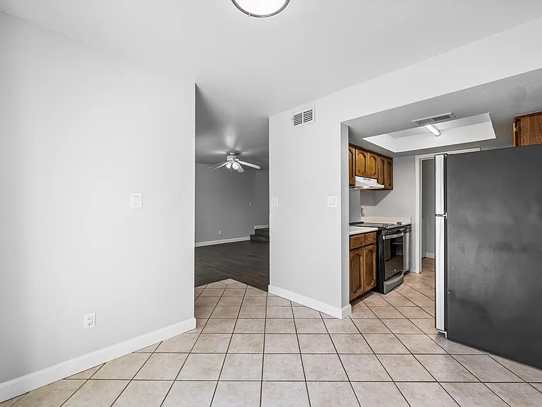 1455 N Alma School Rd #11 — Photo 11