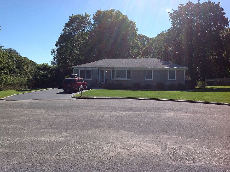 1st image of 12 Areskonk Ln