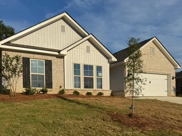 221 Serenity Lake Dr, Pearl, MS 39208