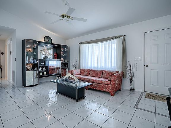 2nd image of 9052 SE 135th Ln