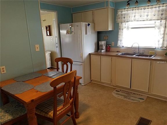 4th image of 2330 Martha Drive
