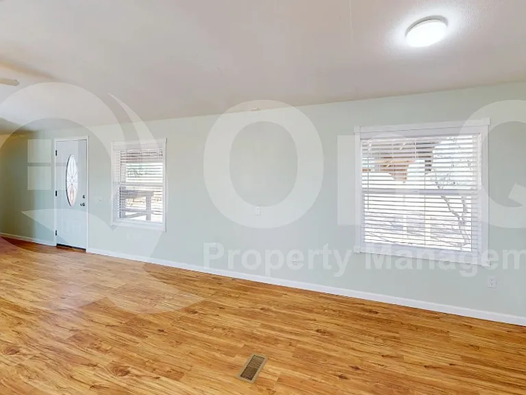 9830 N Anway Rd #2 — Photo 7