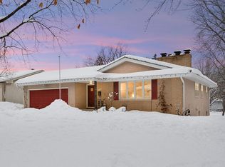 3712 Emilie Pl, Robbinsdale, MN 55422